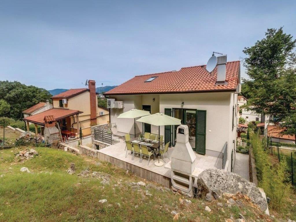 Apartments Grzic Porozina المظهر الخارجي الصورة