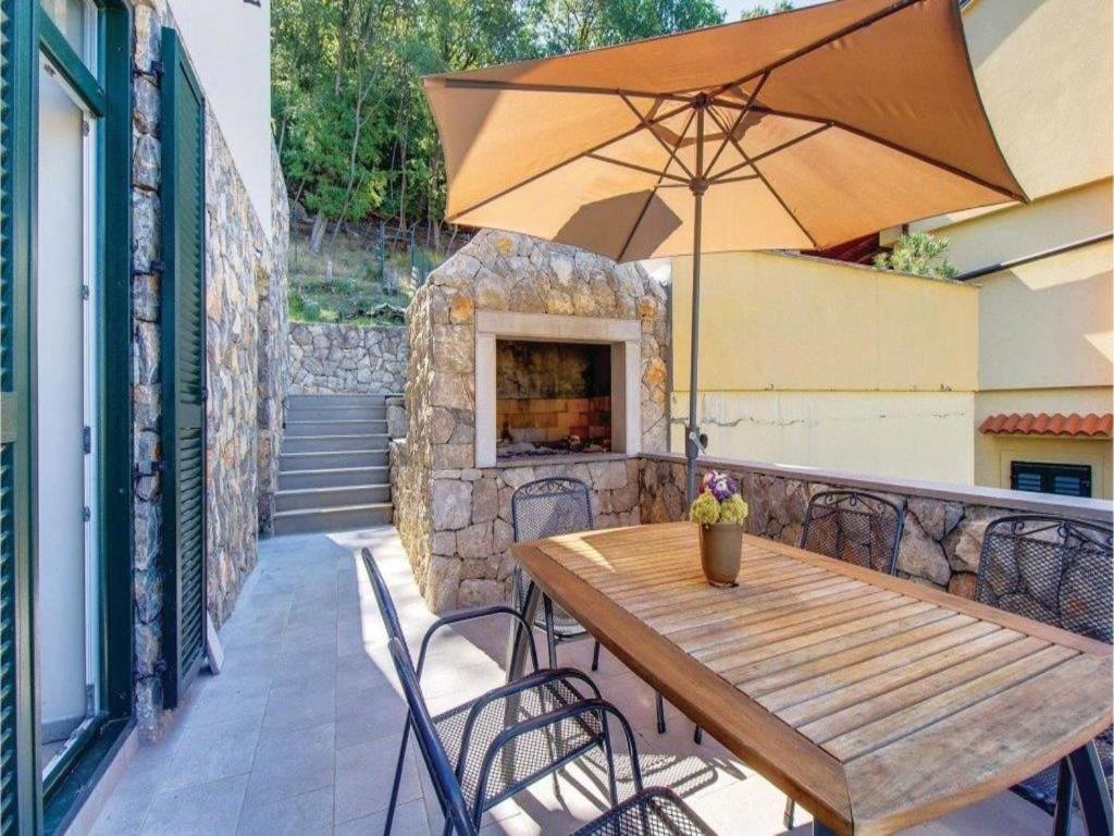 Apartments Grzic Porozina المظهر الخارجي الصورة