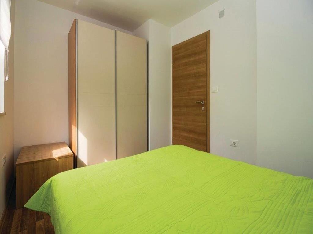 Apartments Grzic Porozina المظهر الخارجي الصورة